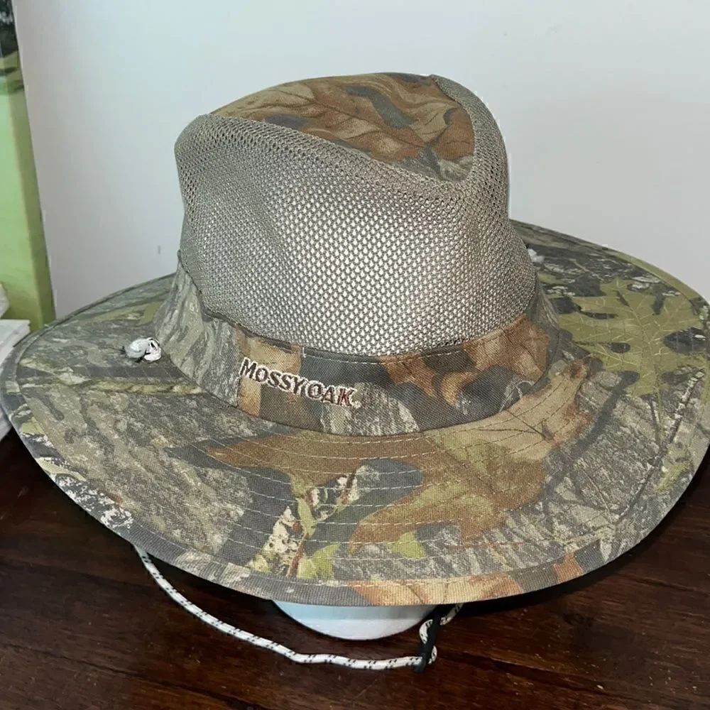 Mossyoak obsession pattern camouflage cam nylon mesh vented brim hat cap S/M